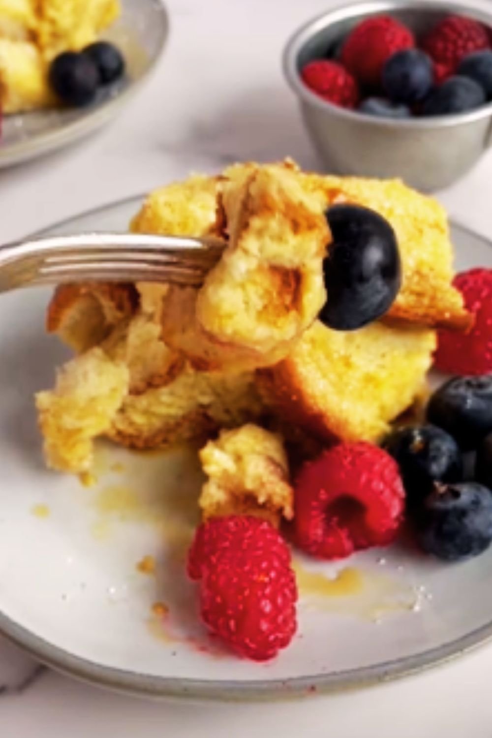 Overnight Crock Pot French Toast (Great for Christmas Morning)